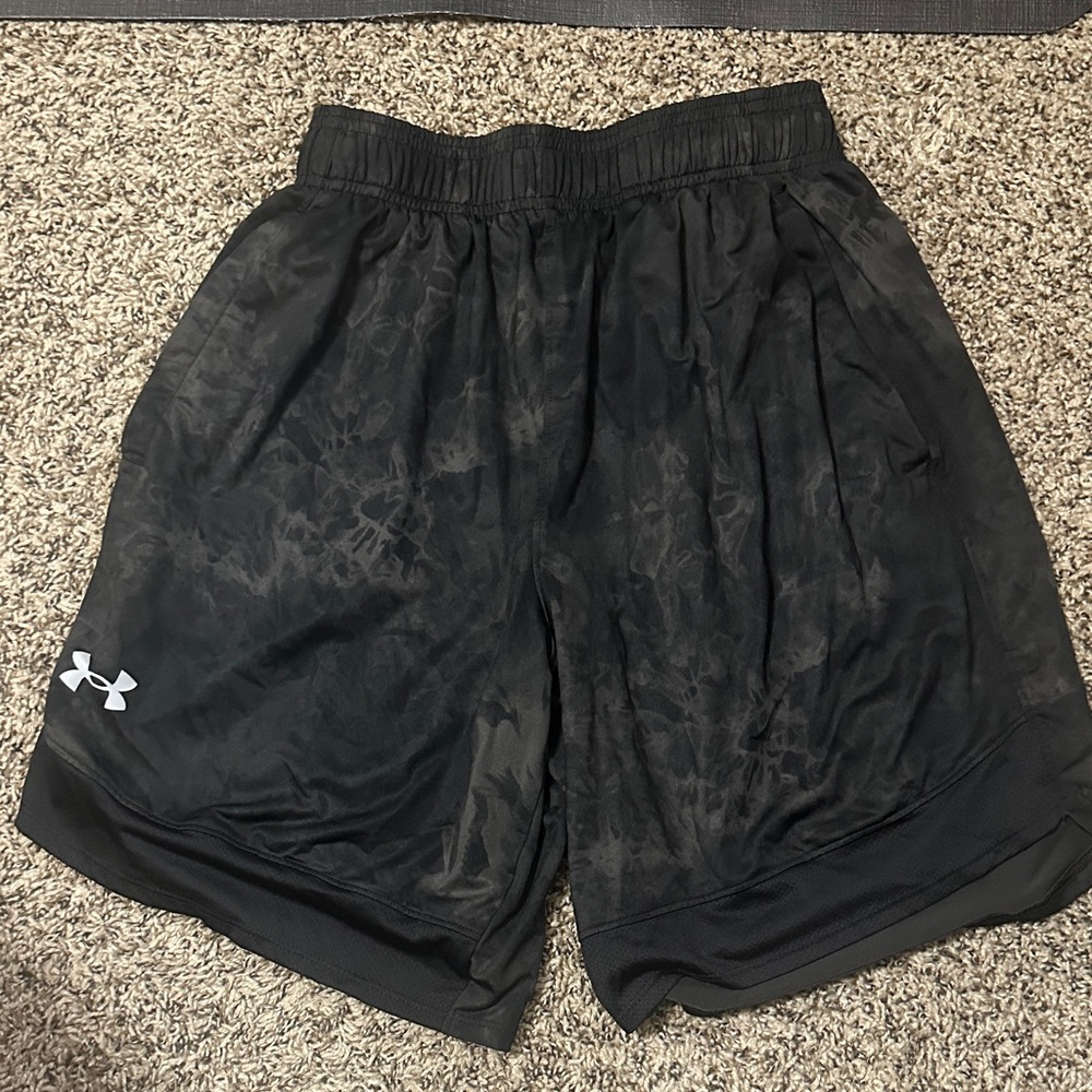 Under Armour Men's Black Athletic Shorts
